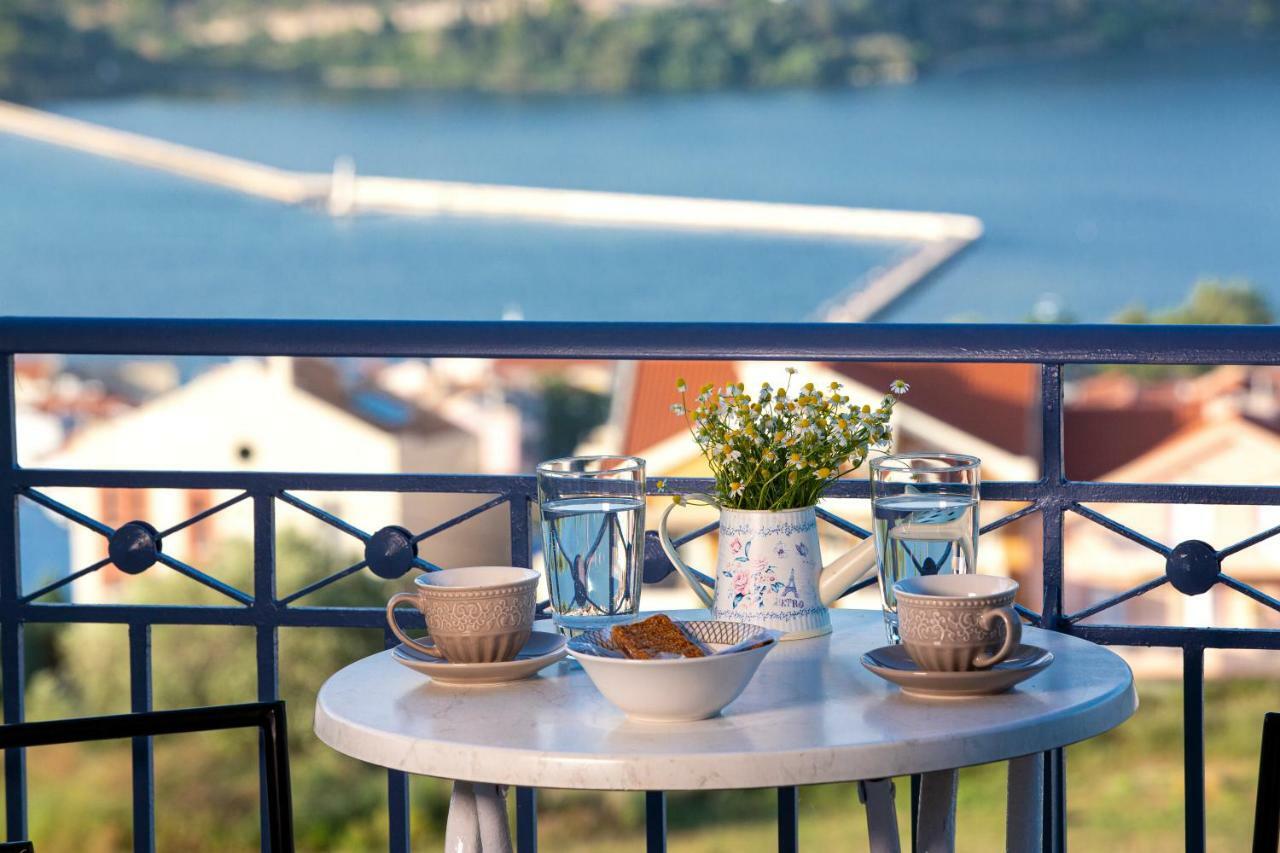 Antigone Apartments Argostoli Eksteriør bilde